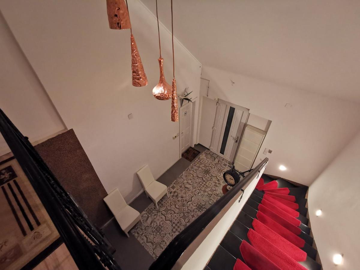 Pension Foehrenhain Gerasdorf bei Wien Bagian luar foto